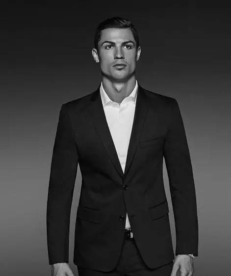 足球装备的科技革新解析