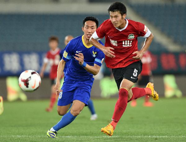 内马尔爸：内马尔最糟糕的阶段已经过去；我就是靠关注度赚钱