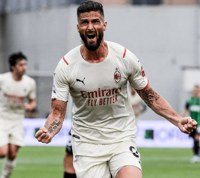 文化输出，巴西选手穿申花球衣参加绝地求生总决赛