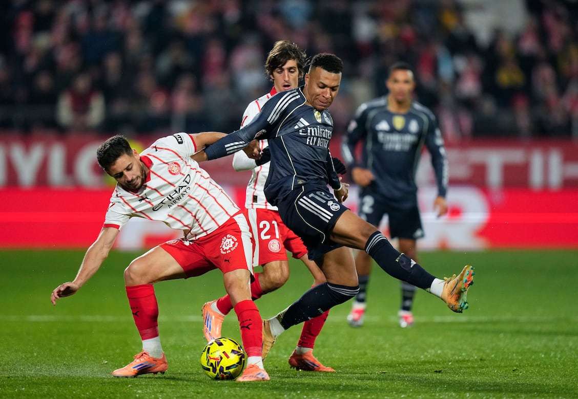 帕斯精彩晃动转身让老大哥劳塔罗滑倒