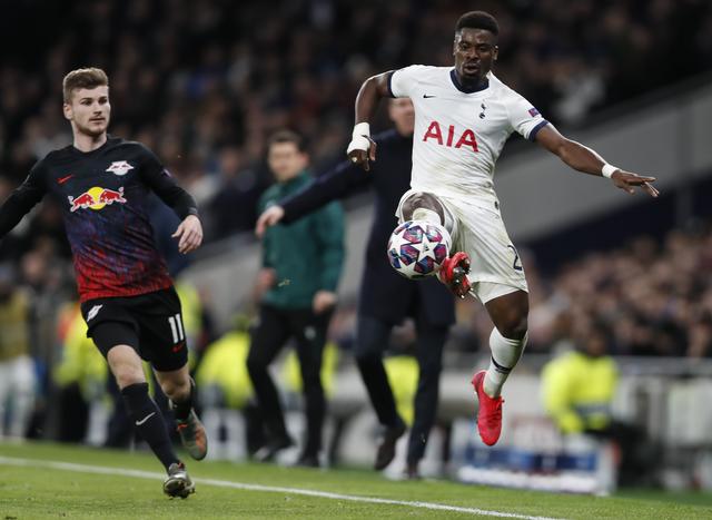 洲际杯半场：德阿拉斯凯塔、桑切斯破门，蓝十字1-1弗拉门戈