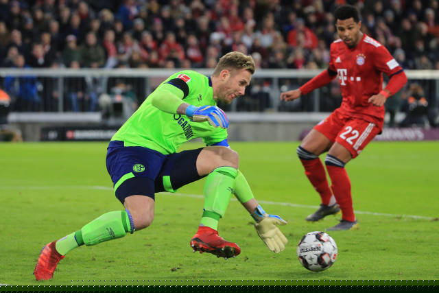 暖心，身患横纹肌肉瘤的河南队小球迷收到王上源送的签名球衣