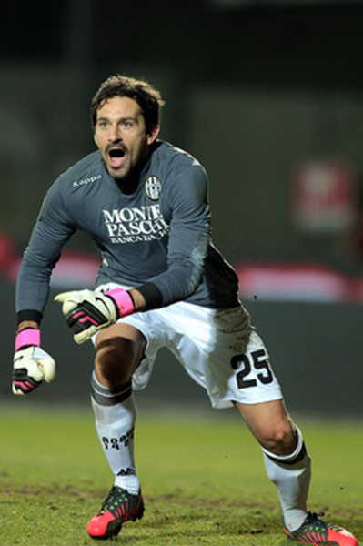 巴萨梅西进球助球队领先皇家社会