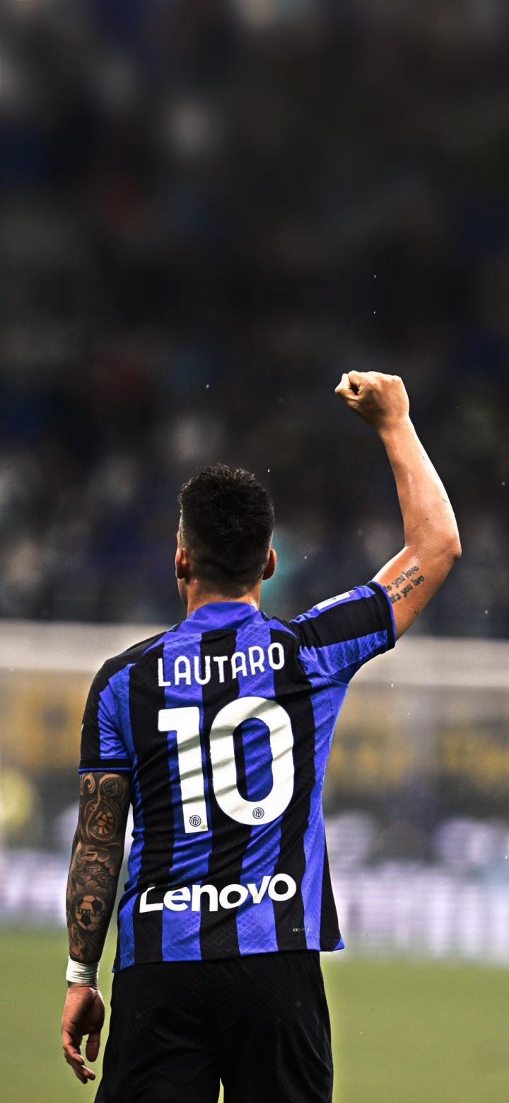 球员暖心动作感动全场