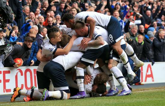 诺伊尔：第三球我知道出击会冒很大风险，当时想提前化解危险