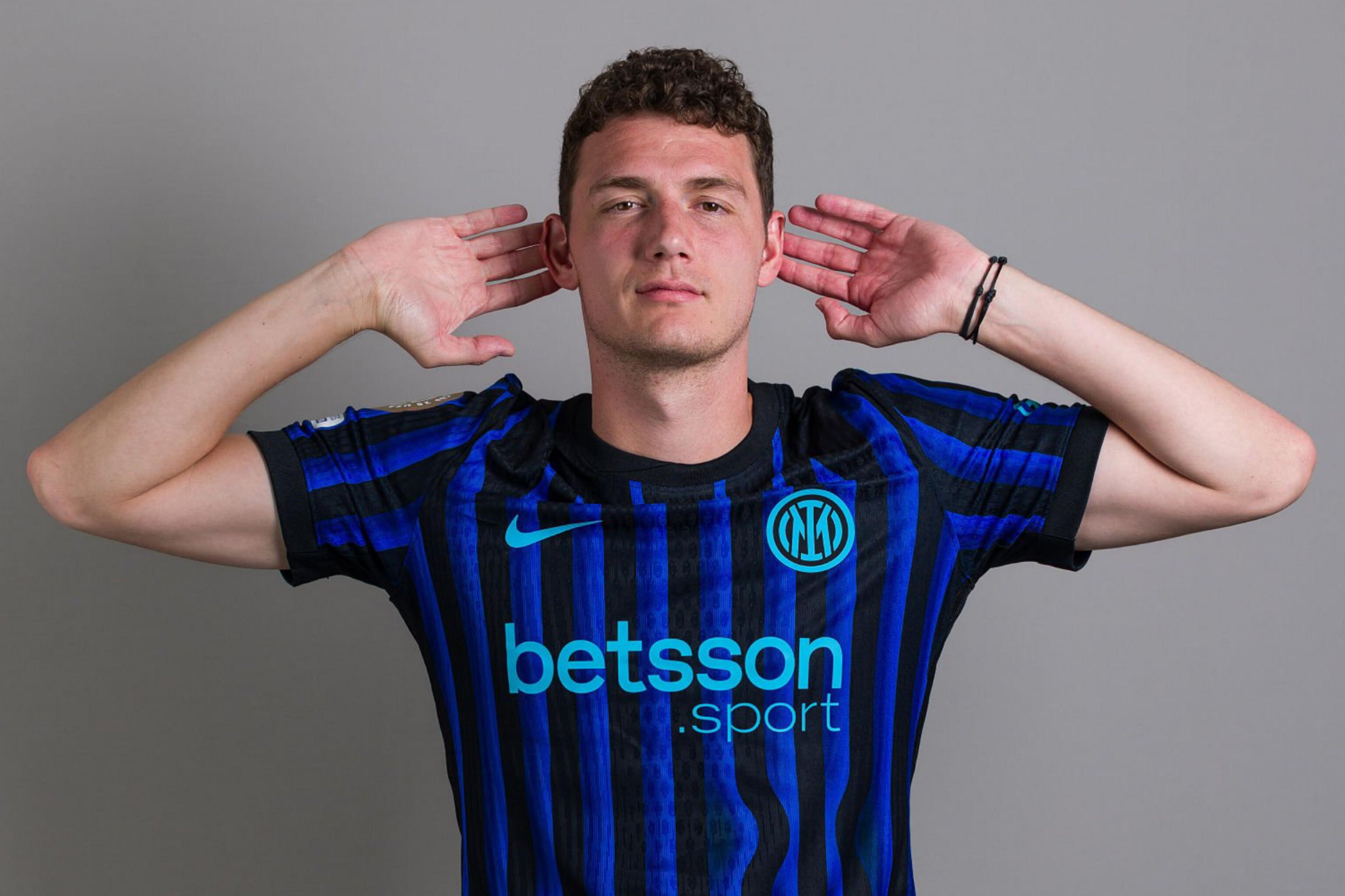 26岁姆巴佩获评10分+MVP：无敌一条龙+飙2世界波,现场视角太牛了