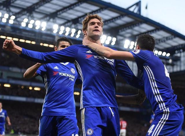 曼联旧将罗西：弗格森严肃中带着亲切体贴，待人就像父亲一样